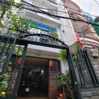 Nhà Bán Cô Giang-P2-Phú Nhuận
Hẻm Thông Ra Trường Sa- 5 Phòng Ngủ Có Thể Sửa Thành 7Pn;Giá Bán: 7.2 Tỷ (Tl)