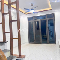 Bán Nhà Lại Yên Sát Vân Canh ,Hà Nội.nhà Riêng 45M2-5Pn-Ful Đồ. Giá Bán 4,2 Ty