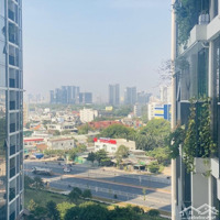 Bán Căn Hộ 2 Phòng Ngủ, View Pháo Hoa, Hồ Bơi. Sổ Hồng. Giá Bán 4.25 Tỷ. Liên Hệ: 0888887998