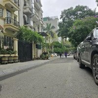 Biệt Thự Vip 236M X 6 Tầng, Mt:30M, Lô Góc 3 Mặt Tiền, Dịch Vọng Hậu, Hà Nội