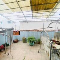 Bán nhà 3 tầng, 56m2,  hẻm Văn Thân quận 6, nở hậu chỉ 5.5 tỷ