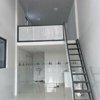 Nhà nhỏ mới đẹp gần đại học Y Dược