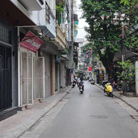 Bán Nhà Phố Bạch Mai Diện Tích 70M2 Cách Vài Bước Chân Ra Măt Phố.giá Rẻ. 077328.1235. Ngõ Rộng -
