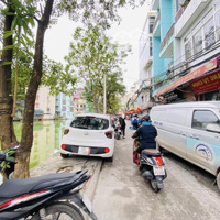 Siêu Phẩm, Mặt Ngõ 1194 Đường Láng, 44M2 X 5 Tấng,Mặt Tiền5.1M, Ô Tô Tránh, Lô Góc, Mặt Hồ, Kinh Doanh