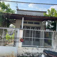 Cần Tiền Mua Nhà Cho Con Bán Nhà 2 Mặt Tiền Kinh Doanh Tại Hóc Môn Giá Chỉ 3.6 Tỷ