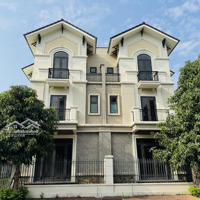 Cc Bán Biệt Thự 135M2(9X15) - Chỉ 8,X Tỷ - Đơn Giá Đất 55 Triệu/M2 Kđt Singgapore Centa City Từ Sơn