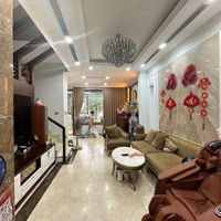Cần Bán Gấp, Giảm 3 Tỷ, Liền Kề Đường Nguyễn Trãi, Ô Tô Đỗ Ngày Đêm, Thang Máy, 110M2, 30Tỷ