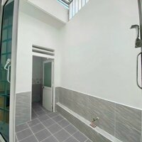 Bán Nhà cấp 4 Sổ riêng 100% thổ cư 80M2, đường xe tải KP9 phường Tân Phong