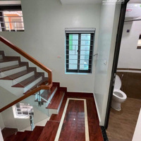 Nhà Ngô Quyền Hà Đông -46M2-3Tầng-Dân Xây Mới-Ô Tô Đỗ Cửa-20M Ra Trung Tâm Hà Đông