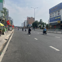 Chị Chủ. Nhà Mặt Tiền Dqh . P6. Kinh Doanh Buôn Bán. Nhà 1 Trệt 2 Lầu. Sân Thượng.diện Tích4 X 13