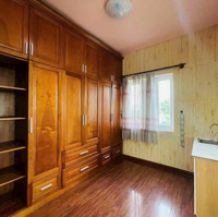Bán Nhà 4 Tẩng,Diện Tích160M , Sàn 500M2 , Phường Phước Long B Q9