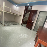 Phòng Trọ Cao Cấp Ban Công Sân Vườn Bình Thạnh
