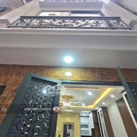 Bán Nhà 37M- 5 Tầng 4 Ngủ Thang Máy, Ngõ 28 Phố Tứ Liên Tây Hồ Hà Nội, Giá Bán 8,6 Tỷ Giá Rẻ