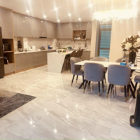 Bán Gấp Tòa Nhà Ngay Hồ Văn Huê - Dt: 8X16M - Kc: 1H5T - Hđt: 120 Triệu/Tháng - Giá: 35,5 Tỷ Tl