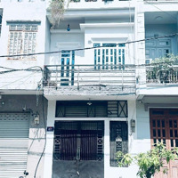 Nhà 2 Lầu Gần Chợ Xóm Vắng Giá Bán 4 Tỷ 300 Triệu
