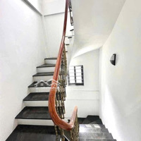 Bán Nhà Đường Phạm Văn Đồng Cách Mặt Đường Chính Khoảng 60M Gần Nhiều Trường Tiểu Học, Trung Học,Dh