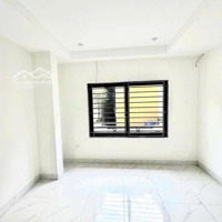 Bán Nhà Đường Phạm Văn Đồng Cách Mặt Đường Chính Khoảng 60M Gần Nhiều Trường Tiểu Học, Trung Học,Dh