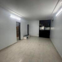 Cho thuê căn hộ Tập thể tầng 3 Phố Kim Liên, 73m2, 2 ngủ, Full đồ ở hộ GĐ, 10 Triệu/tháng