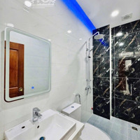 Hot Hot Nhà Bán Mới Đẹp Ngay Trung Tâm Đường Nguyễn Bỉnh Khiêm - P.1 - Gò Vấp.diện Tích4M X14M . 5 Tầng