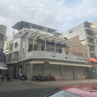 Góc 2 Mặt Tiền Ngang 15M Số 7 Trần Phú, Quận 5