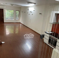Bán Nhà Riêng Siêu Hot Tại Chùa Láng, 50M2, 4 Tầng, Pháp Lý Đầy Đủ. Oto Ngủ Trong Nhà.