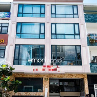 Tòa Nhà Mặt Tiền Vòng Xoay Nguyễn Trãi Đoạn 2 Chiều Quận 5