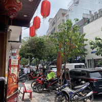 Bán Nhà Dòng Tiền Homestay Quận 1 Nguyễn Trãi 54M2 X 5 Tầng, Ngang 4.5M,Diện Tích1.2 Tỷ/Năm, Chỉ 19.8 Tỷ
