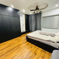 Bán Gấp Nhà Mặt Phố Phúc Xá-Quận Ba Đình -Vỉa Hè -Kinh Doanh -40 M2-4 Tầng -Mt-5M