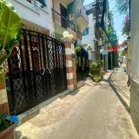 PHAN ĐĂNG LƯU - P.2 -Q.PHÚ NHUẬN - SÁT MẶT TIỀN - 50M2 - 4 TẦNG - 5 PHÒNG - 5WC - GIÁ : 7,9 TỶ