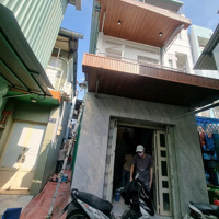 Bán Nhà Riêng Tại Âu Cơ, Q.11, 3,3 Tỷ, 32M2, 2 Phòng Ngủ 2 Vệ Sinh Hẻm Xe Hơi, Giá Tốt