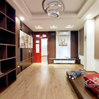 Cầu Giấy, Lạc Long Quân 65M2, 6 Tầng, 4.4M Mặt Tiền, Giá Bán 21.5 Tỷ. - Lh Giang 0979388189