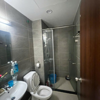 Cho Thuê Căn Hộ Green River Căn Diện Tích: 70M2 2 Phòng Ngủ- 2 Vệ Sinhgiá Bán 9, 7 Triệu Đầy Đủ Nội Thất, Kế Quận 5,10,7,6.