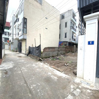 Bán Lô Đất Đẹp.trung Tâm Phúc Lợi. Diện Tích: 33M. Mt4M.gầntrung Tâm Thương Mạiphúc Lợi.sát Kđt Việt Hưng.giá Đầu Tư 4Tỷ1