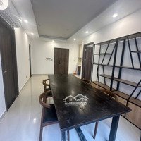 Cho Thuê Căn Hộ 2N 2 Vệ Sinhtầng 10. Mát Mẻ.