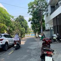 Bán nhà 3 tầng đường Mỹ An 24, hướng Đông Nam mát mẻ, gần bờ sông!