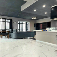 Bán Căn Hộ 3 Phòng Ngủ 180M2, Lầu Cao View Sông Cực Đỉnh, Giá Siêu Tốt Chỉ 15,5Tỷ Liên Hệ: 0901855368 Em Dũng