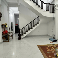 Bán Nhà 80M2, Ngõ Rộng, Cách Phố Chỉ 70M, Gần Bến Xe Yên Nghĩa