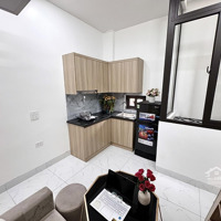 Cho Thuê Căn Hộ Full Nội Thất View Đẹp Tại 73 Hoàng Ngân, 4,5 Triệu, Gần Ga Láng, Ngã Tư Sở, Royal