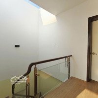 Bán Nhà Phố Mặt Tiền Phúc An City - Trục Chính