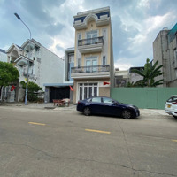 Bán Nhà 3 Tầng 100M2 Đường M Trung Tâm Hành Chính Tp. Dĩ An - Bình Dương.