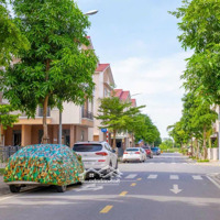 Duy Nhất Căn Centa 75M Ngay Cổng Ra Vào Cần Bán Gấp, Giá Tốt Nhất Tt 3,5 Tỷ Cho Khách Thiện Chí