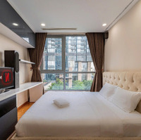 Chính Chủ Cho Thuê Căn Hộ 3 Phòng Ngủ L6.03.Xx Landmark81, 155M2, Full Nội Thất, Giá 82 Triệu/Th