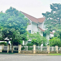 Bán Biệt Thự Khu Hoa Sữa ( Vinhome Riverside ) 593/607M2, 4 Tầng, Mặt Tiền 21 M, Dài 35M,296.5 Tỷ