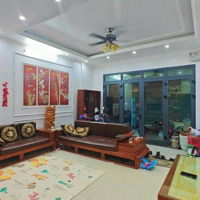 Nhà Đất Thái Hà - Gần Phố, Diện Tích 47M2, 3 Tầng, 9.8 Tỷ