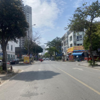 Biệt Thự Văn Phú . View Công Viên . Kinh Doanh Đẳng Cấp . 240M,Mặt Tiềnrộng 45.9 Tỷ