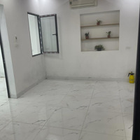 Tập Thể T1 Nguyên Hồng, 50M2,Mặt Tiền5M, Ô Tô Đỗ Cửa, Kinh Doanh, 2 Ngủ, 4.05 Tỷ