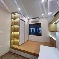 SIÊU PHẨM NHÀ ĐẸP, TT THẠCH BÀN, LB DT: 60m28 Tầng Thang Máy4m MT  Giá: 18.5 Tỷ { có thương lượng }