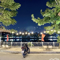 Siêu Phẩm Mặt Phố - View Hồ Triệu Đô - Tòa Nhà Mới 8 Tầng Chào Bán
75M X 8 Tầng Thang Máy