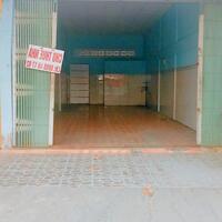 Cho thuê mặt bằng kinh doanh 4m nhà mặt tiền 8tr kv trung tâm ngã 4 Quốc Lộ 1A. Gần Thế giới di động, FPT Shop, Trà sữa ZEZE,... Đối diện bến xe. Đông đúc. Thành phố Vĩnh Long Chính chủ Linh ️ 0898491702