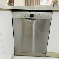 Fully Furnished Ready-To-Move-In Gold View District 4 Apartment For Rent From Actual Landlord